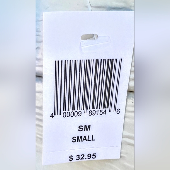 Mickey Mouse, Disney Park exclusive women’s V-neck Tee SMALL-NEW W/TAG - Picture 3 of 3